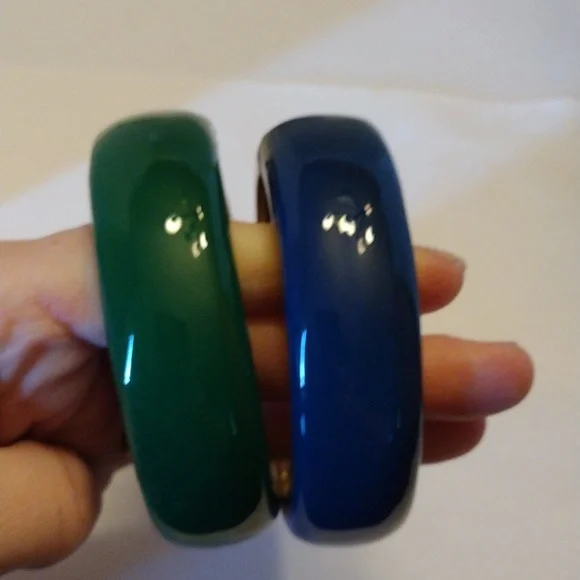 SOLD!! Vintage Bundle of 6 Beautiful Bangle & Cuff Bracelets! - Picture 11 of 12